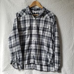 Gap plaid button down